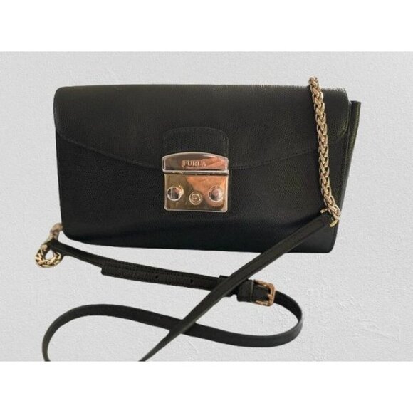 Furla Metropolis Shoulder / Cross-body Bag Black Caviar Leather Gold Hardware - Picture 1 of 9